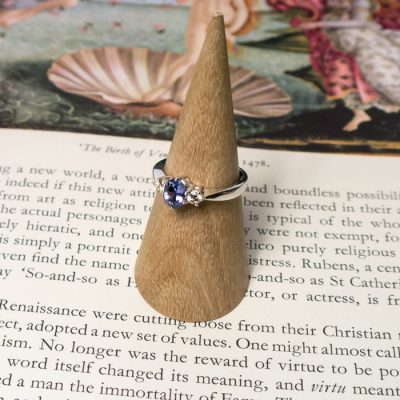 18ct Gold Tanzanite Ring